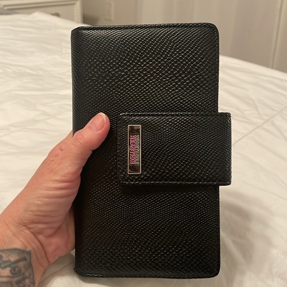 Keneth Cole REACTION wallet. - Picture 8 of 8